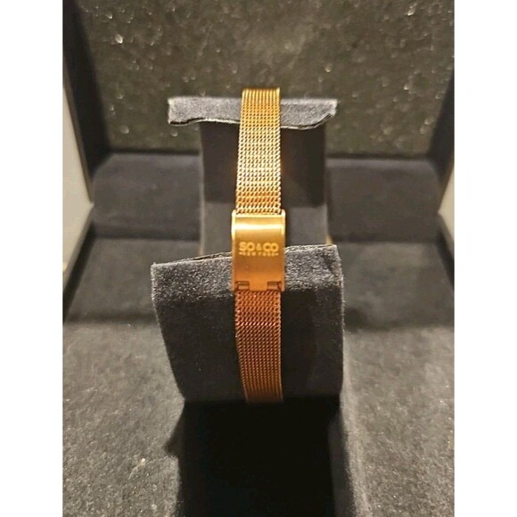So & Co New York Hardened Mineral Crystal Quartz Women's Watch New Battery - Picture 5 of 9